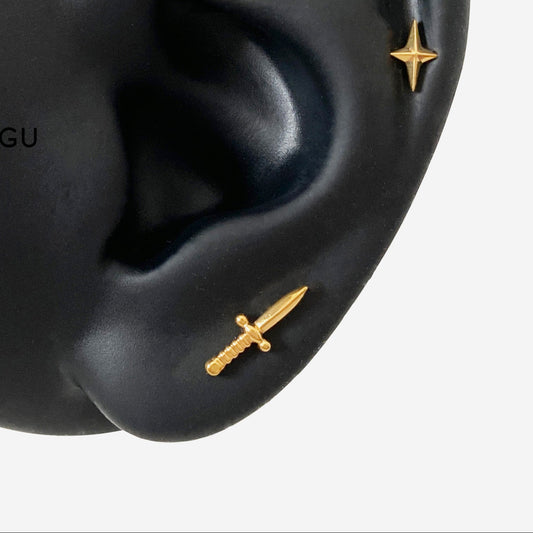 16G Titanium Small Dagger Flat Back Stud