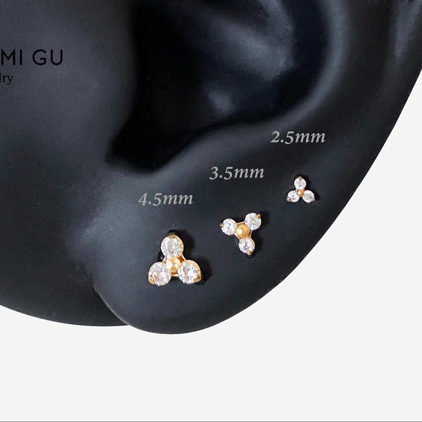 16G Titanium 2.5-4.5mm Flower Flat Back Stud