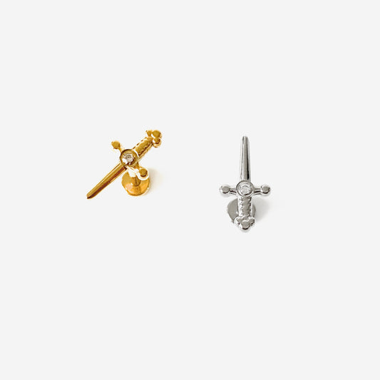 16G Titanium Dagger Flat Back Stud