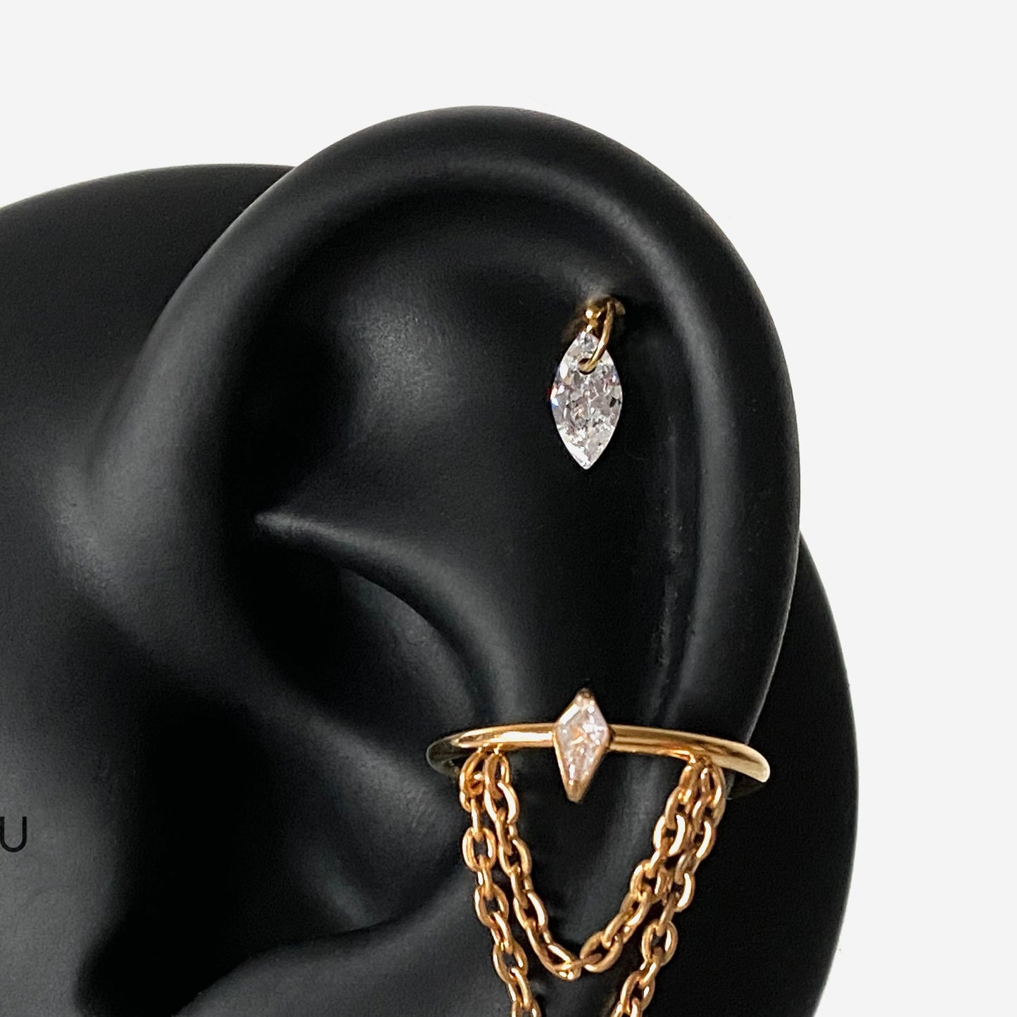 16G Titanium Oval Drop Flat Back Stud