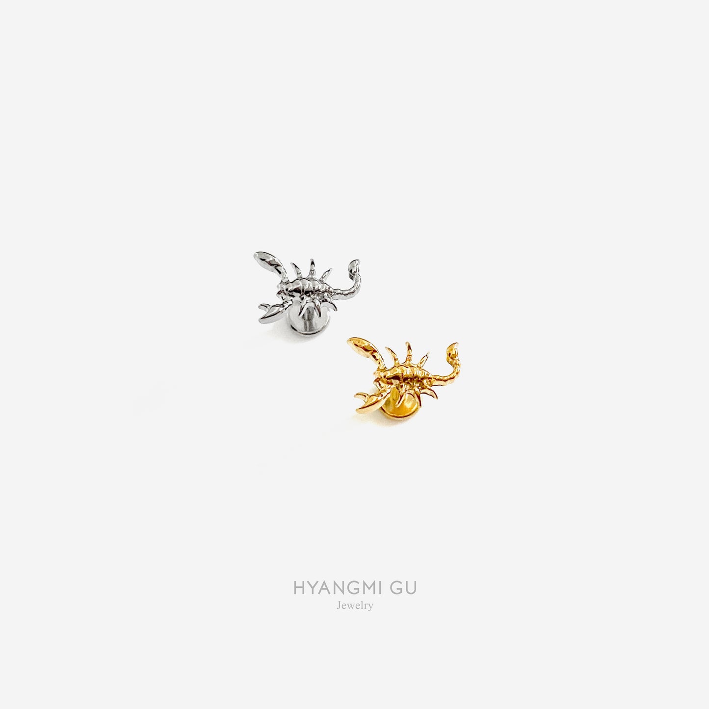 16G Titanium Scorpion Flat Back Stud