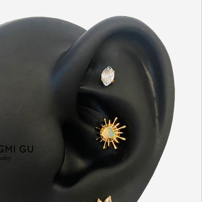16G Titanium Opal Sun Flat Back Stud