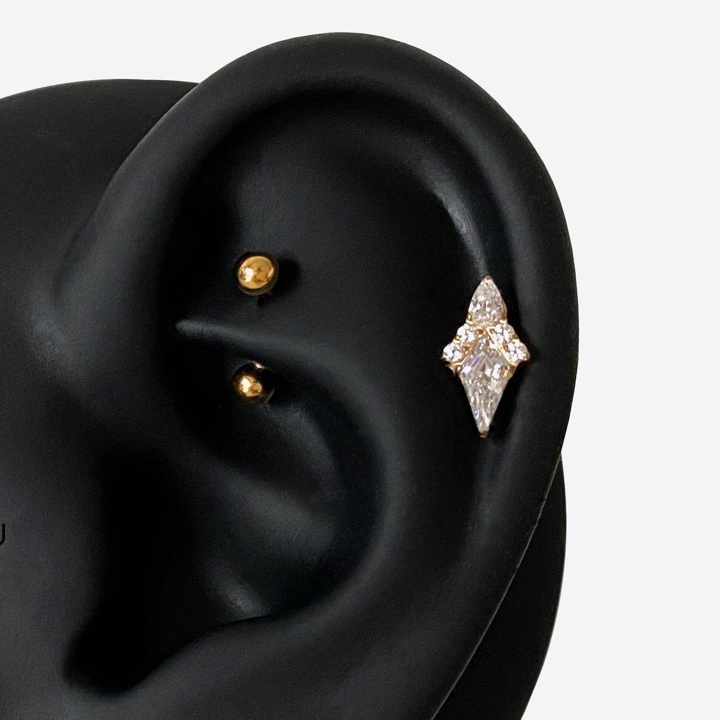 16G Titanium Antique Diamond Flat Back Stud