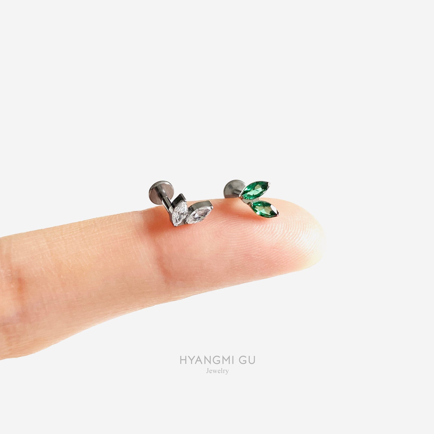 16G Titanium Silver Unbalance Leaf Flat Back Stud